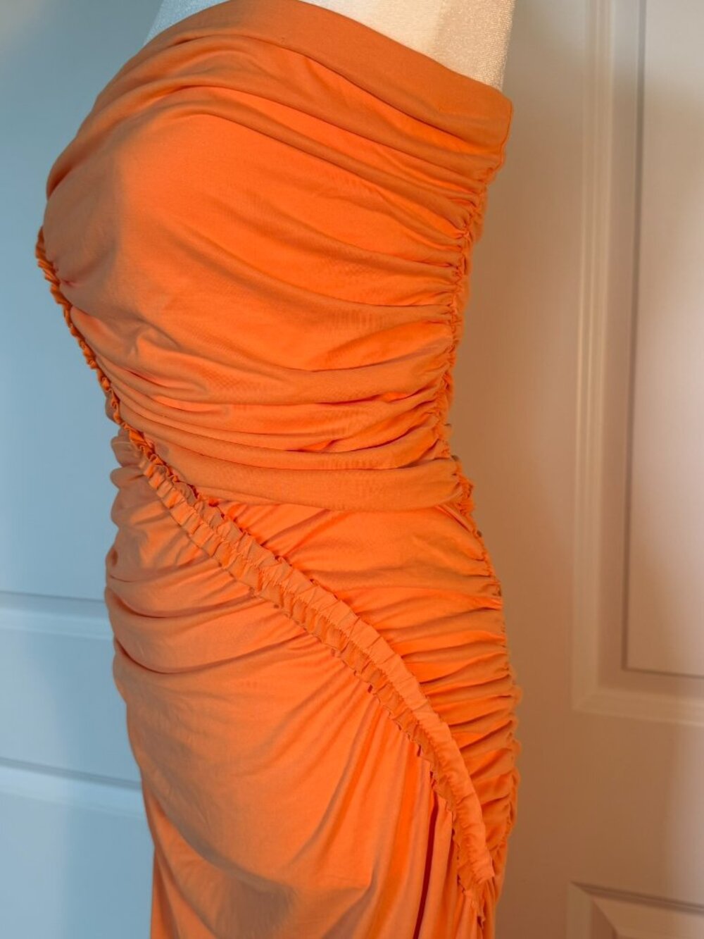 NWT ANTHROPOLOGIE Peachy Orange Gabbie Strapless Ruched Tube Dress Size M - Picture 6 of 8